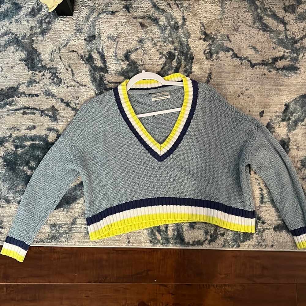 Urban outfitters sweater